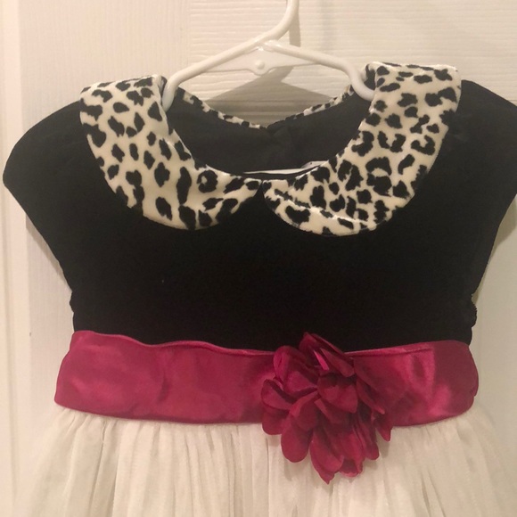 Black and white formal dress - Picture 2 of 4